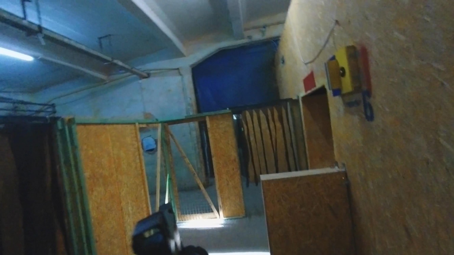 Blick in ein CQB-Airsoft-Spielfeld